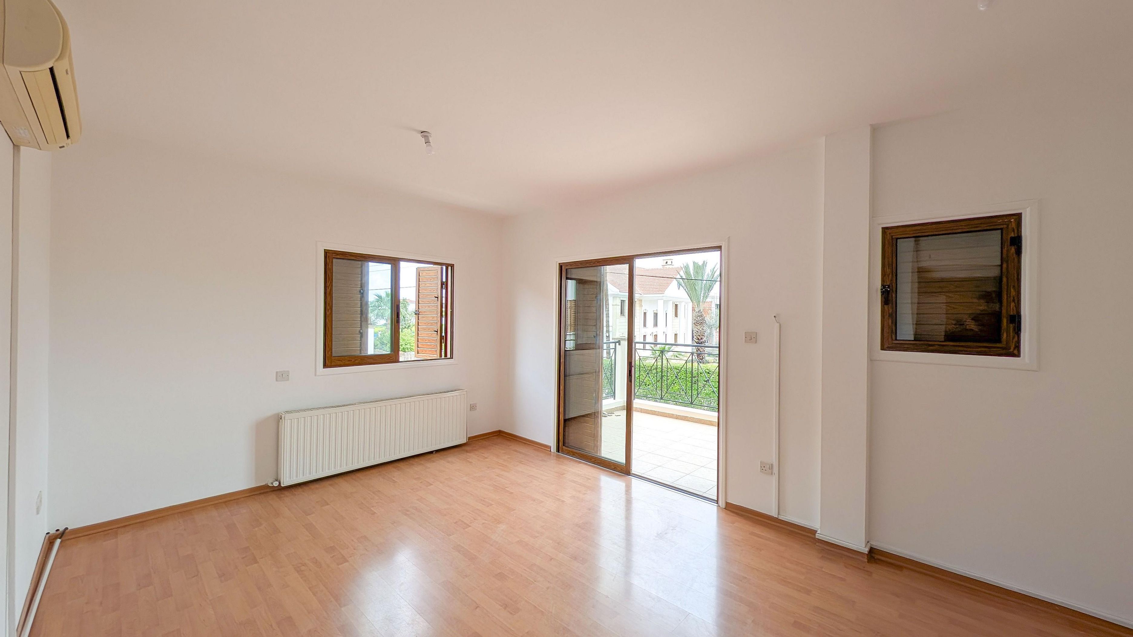 Four Bedroom House-Latsia, Nicosia image 10