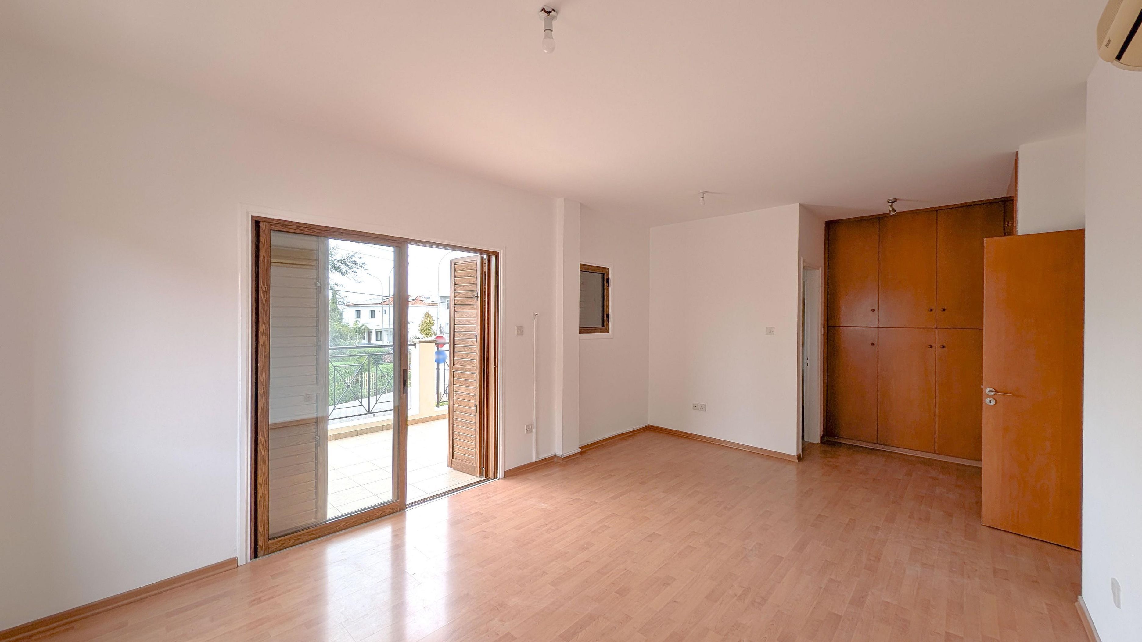 Four Bedroom House-Latsia, Nicosia image 11