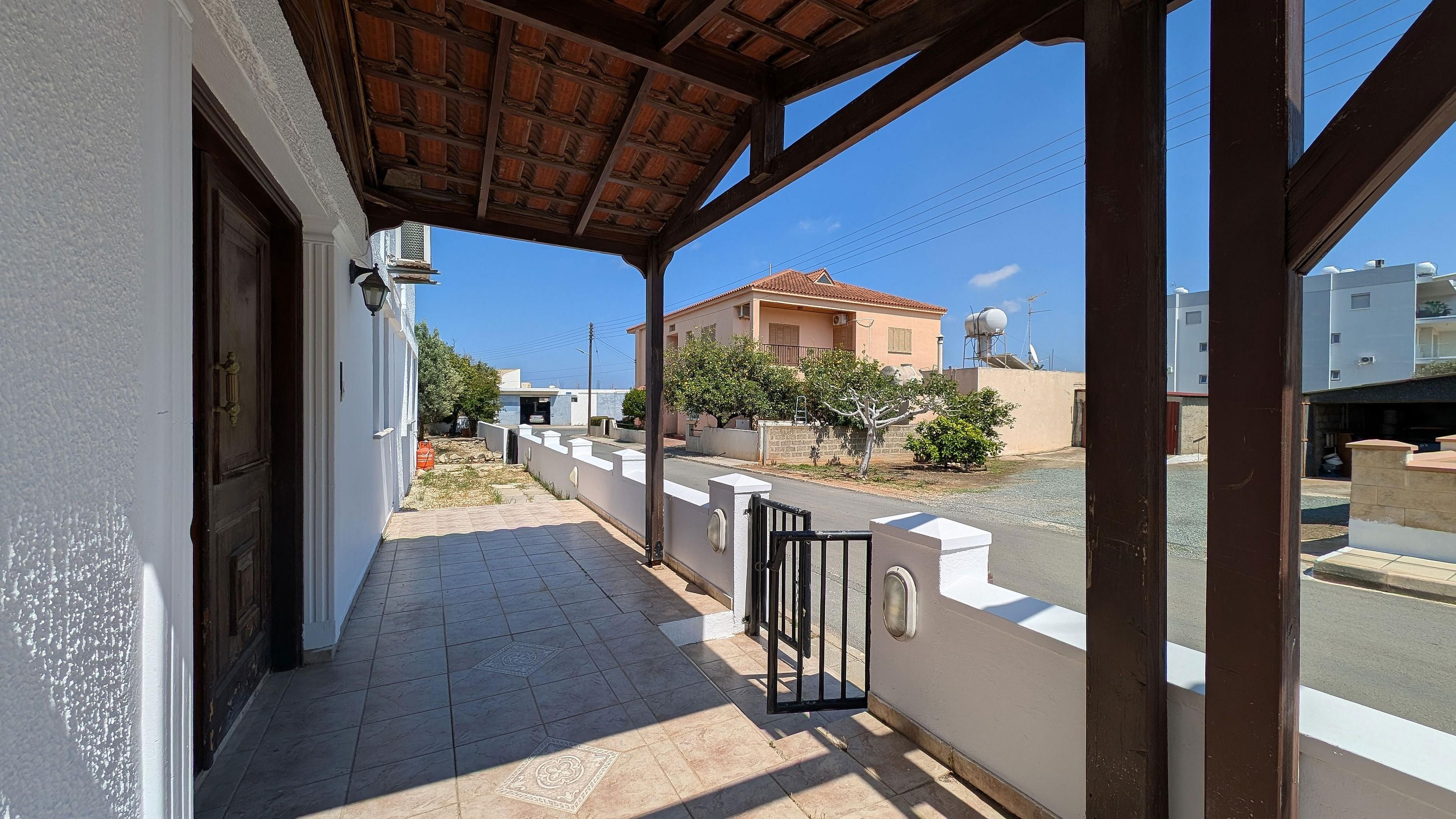Three-bedroom House in Deryneia, Ammochostos image 7