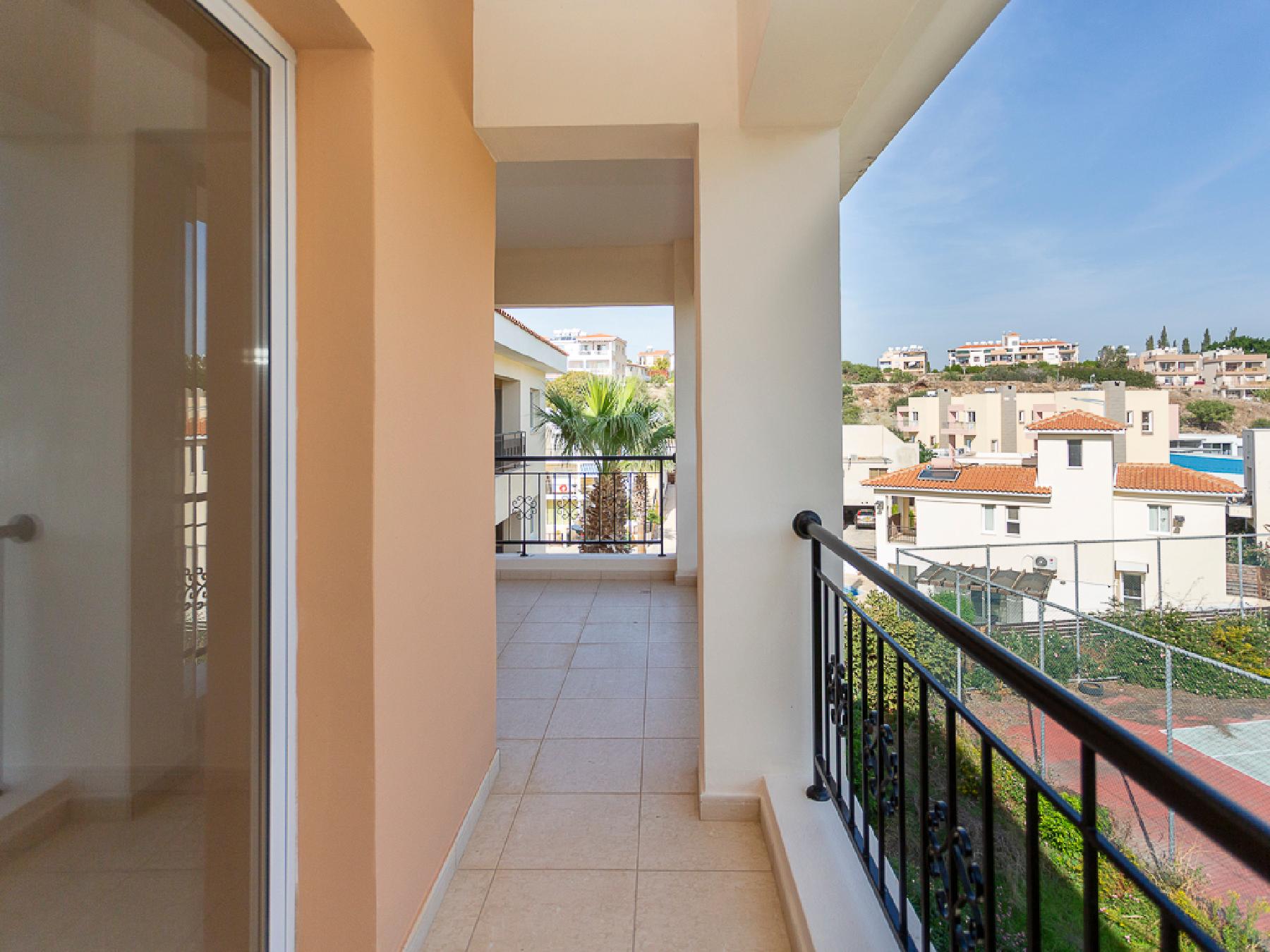 Two Bedroom Flat, Chloraka Paphos image 8