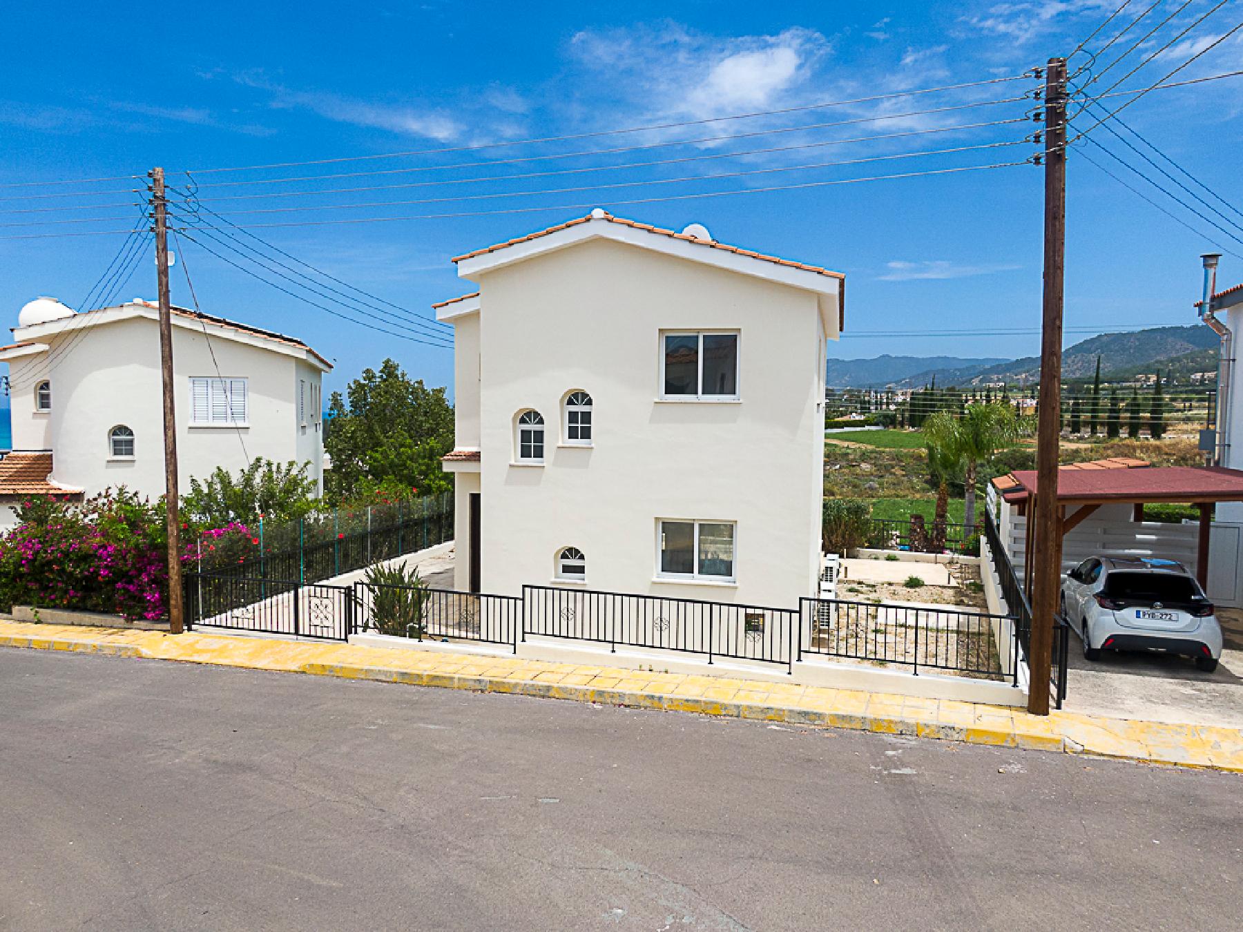 Three Bedroom Villa- Argaka, Paphos image 2