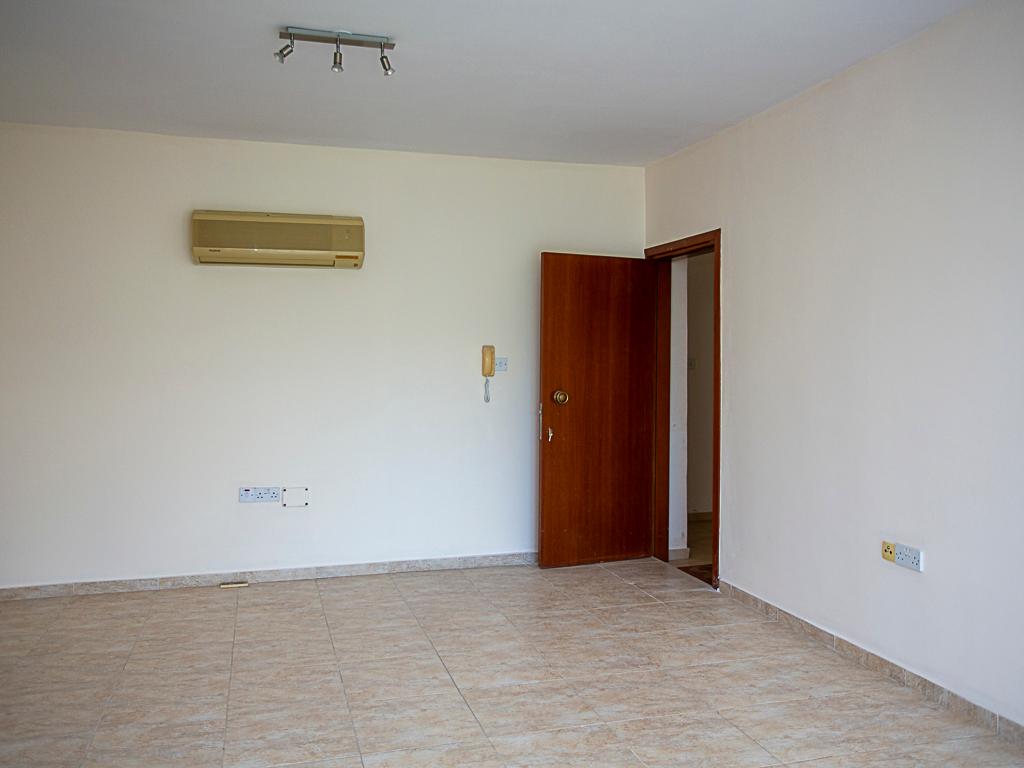 Two Bedroom Apartment - Chloraka, Paphos image 8