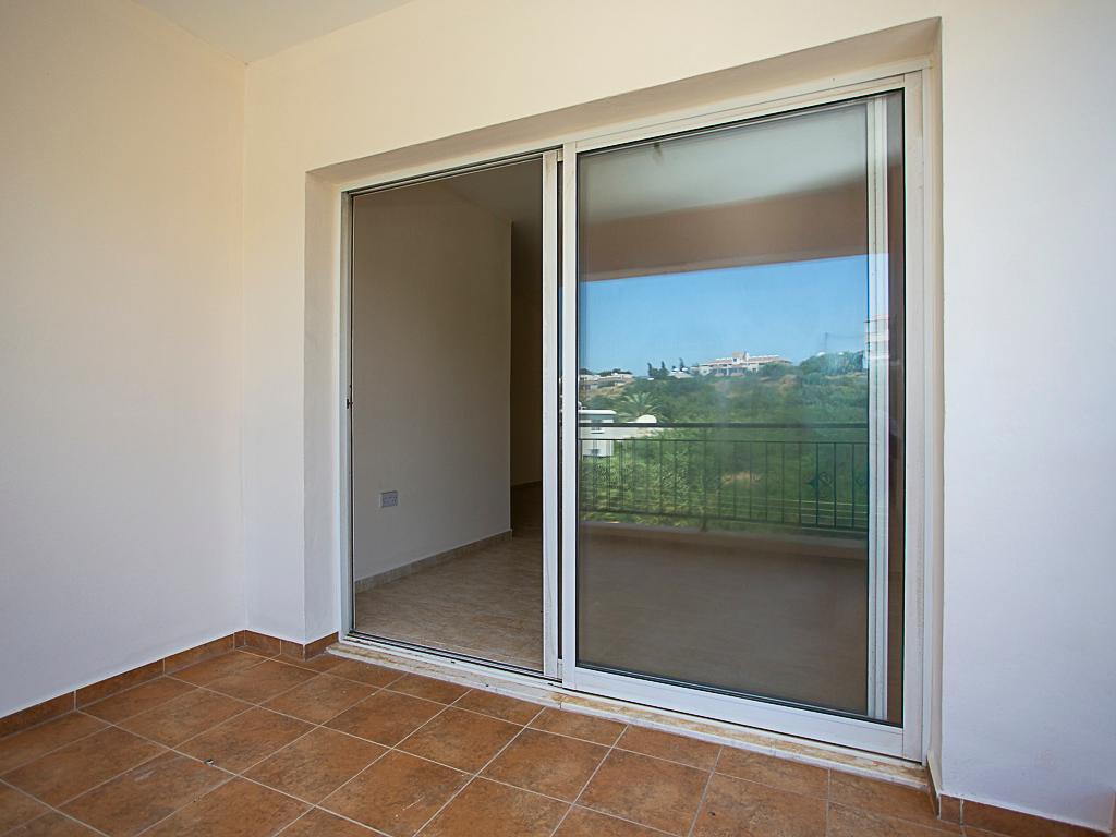Two Bedroom Apartment - Chloraka, Paphos image 11
