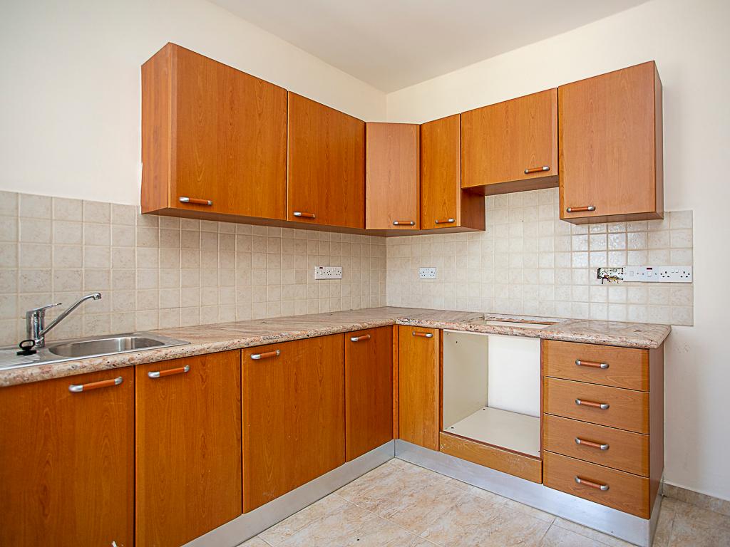 Two Bedroom Apartment - Chloraka, Paphos image 5
