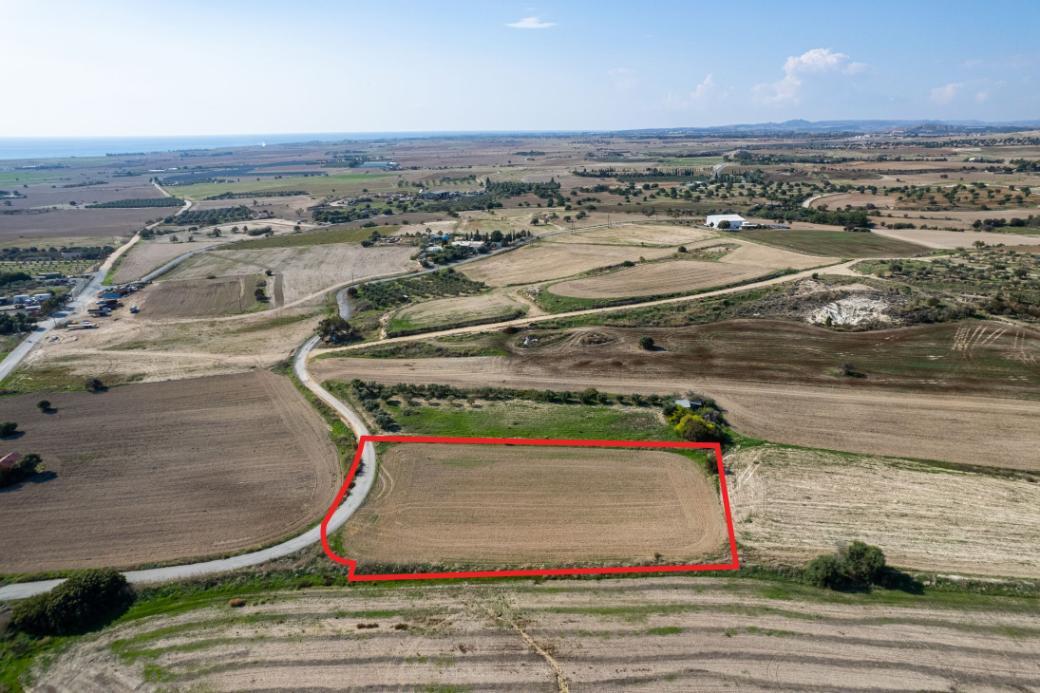 Residential Field - Tersefanou, Larnaca image 2
