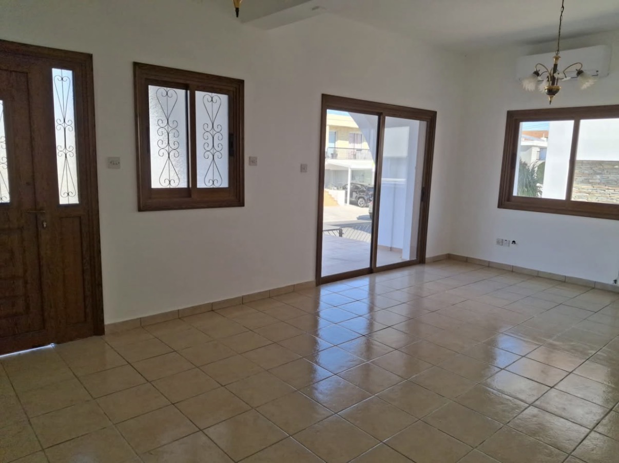 Three Bedroom House - Anthoupoli, Nicosia image 5