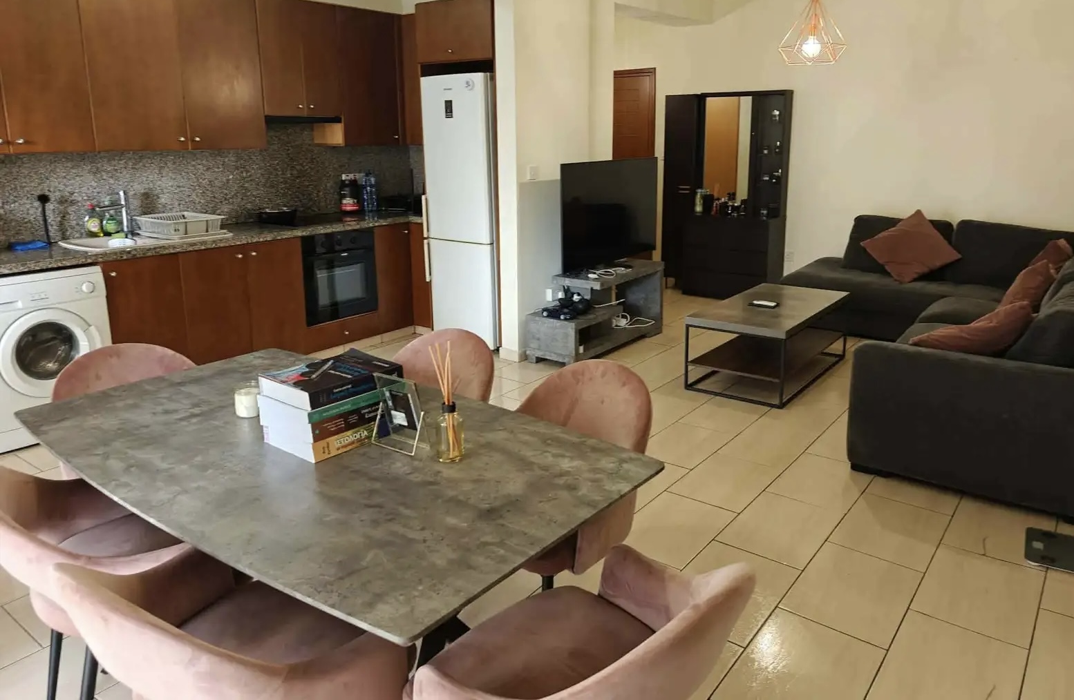 Two bedroom apartment for rent in Makedonitissa, Nicosia image 4