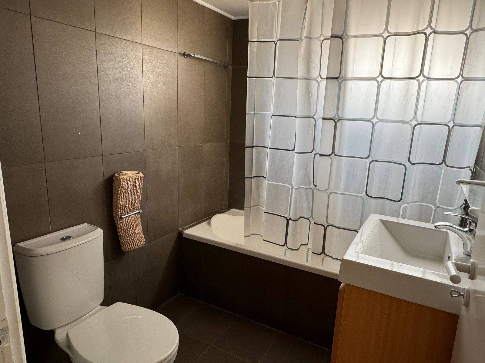 Four Bedroom Apartment - Makedonitissa, Nicosia image 7
