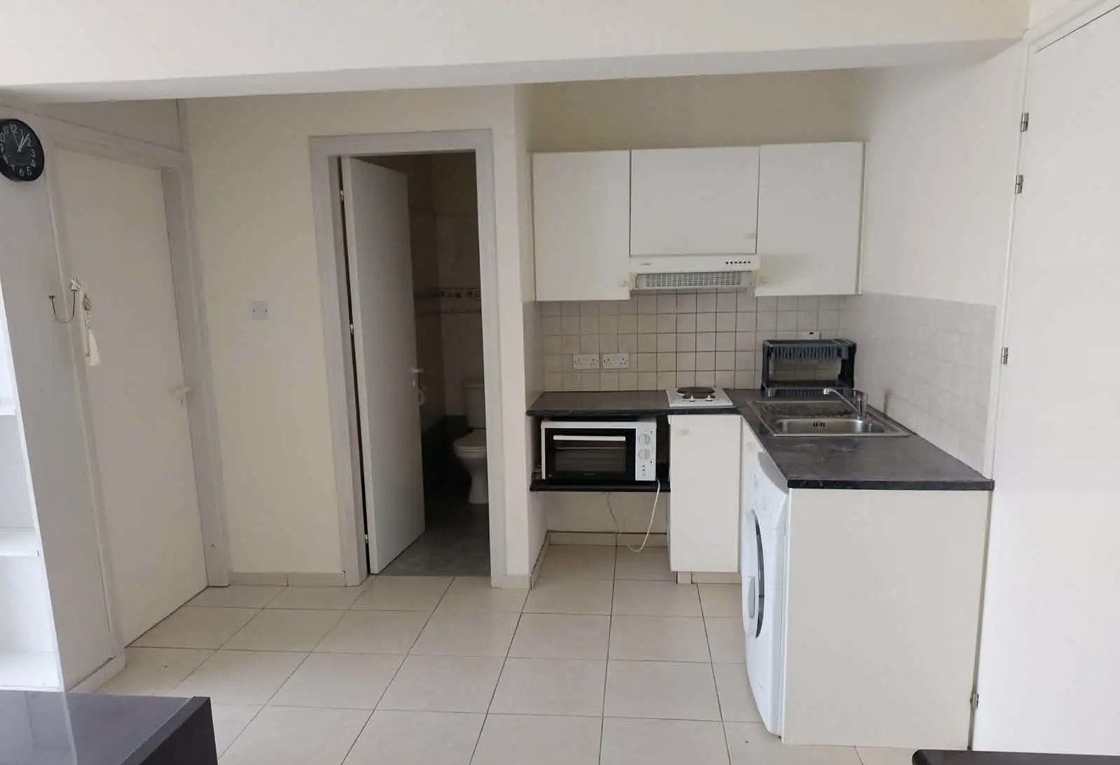 One Bedroom Apartment - Aglantzia, Nicosia image 2