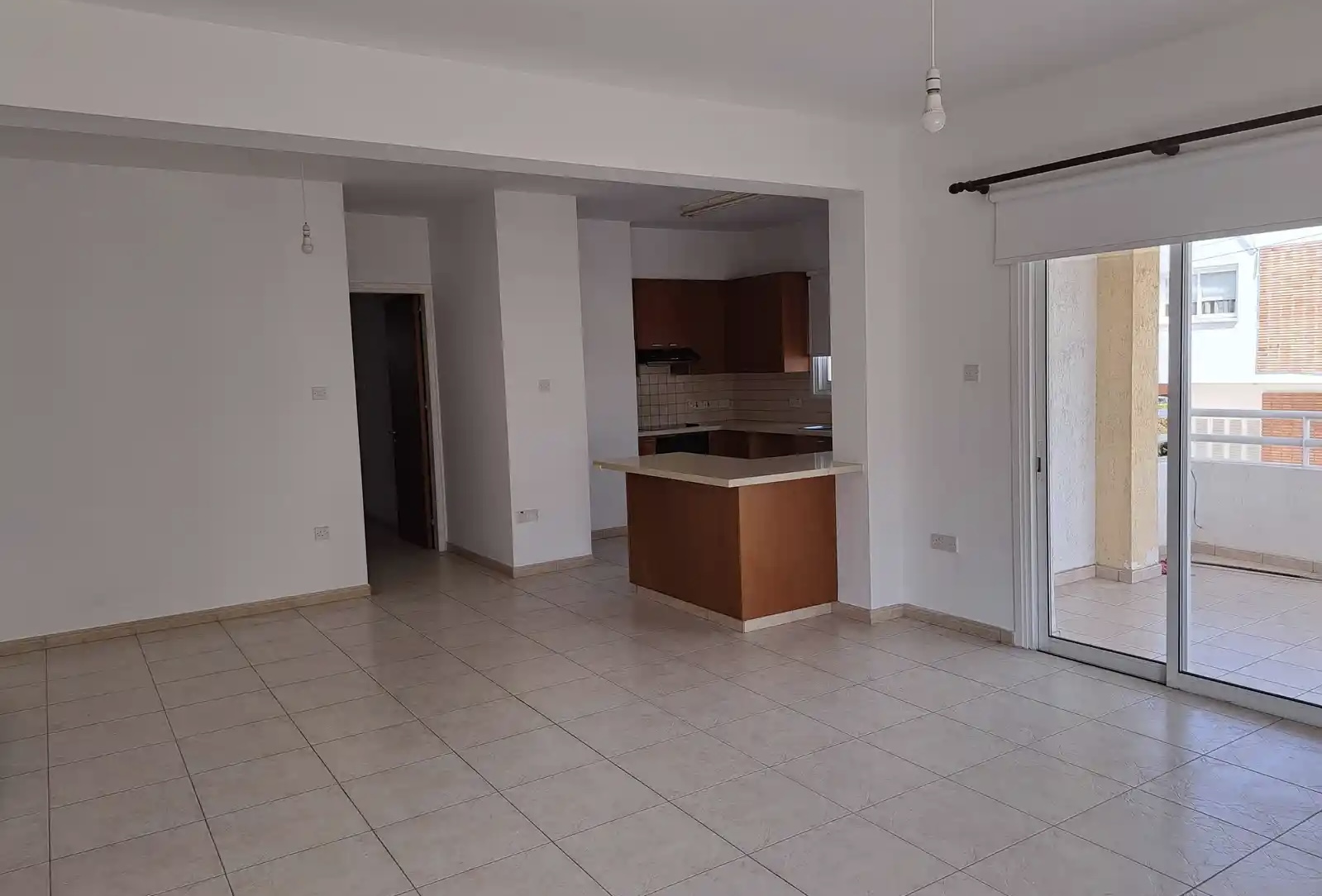 Three Bedroom Apartment - Acropoli, Nicosia image 4