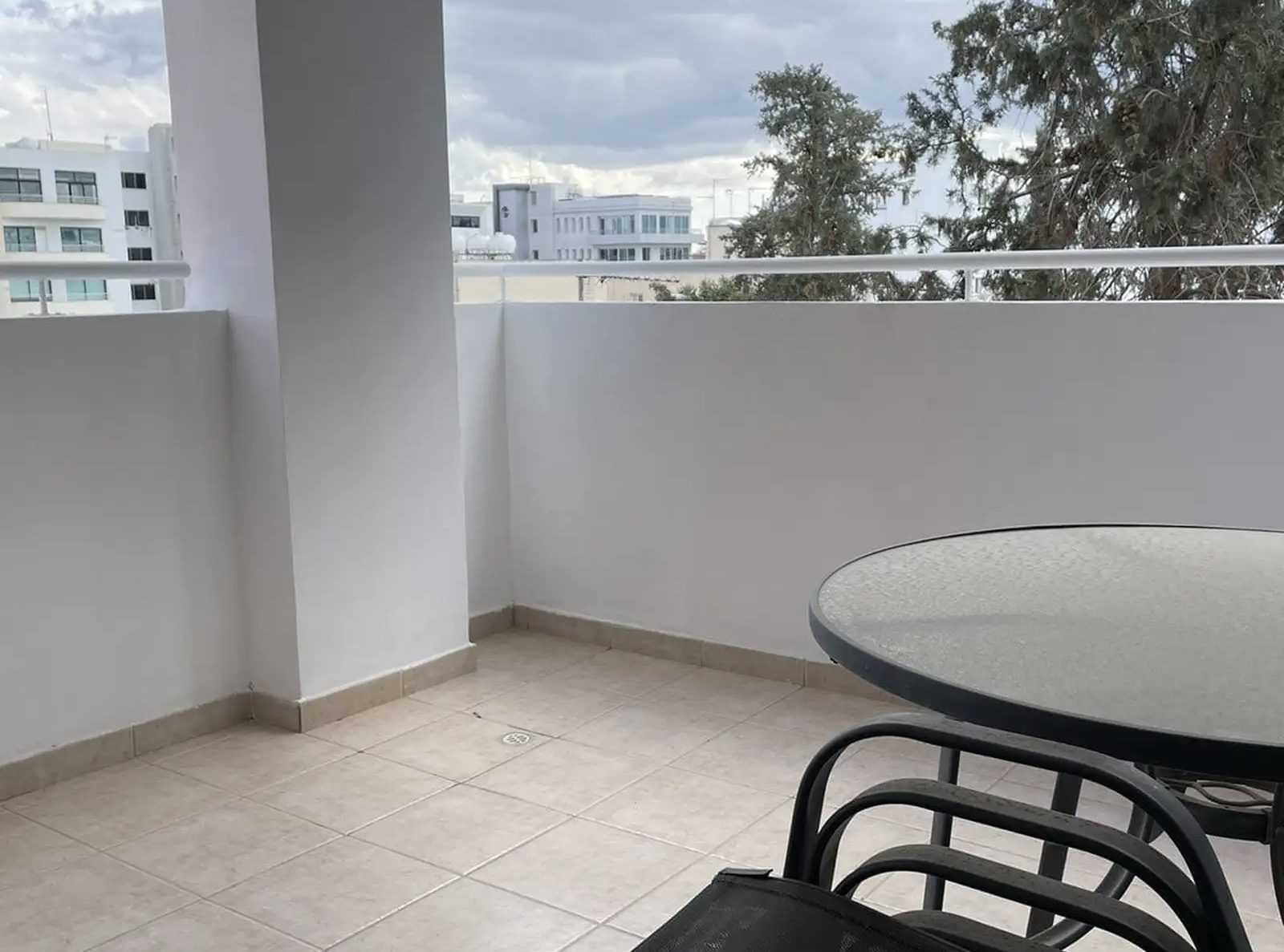 One Bedroom Apartment - Dasoupoli, Nicosia image 3
