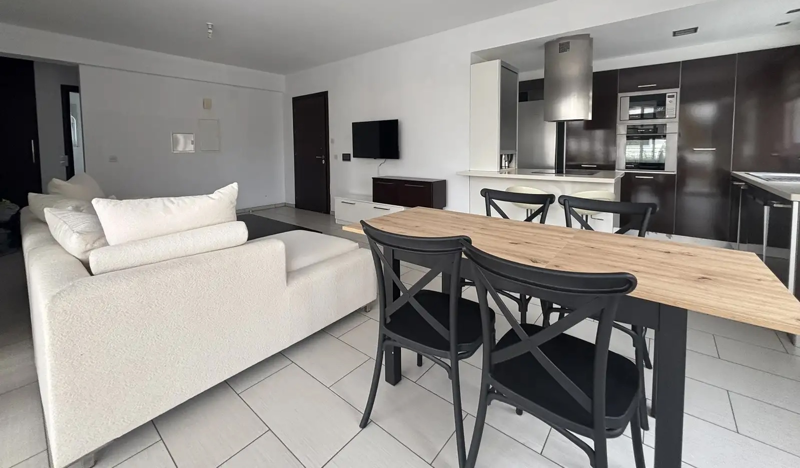 Two bedroom apartment for rent in Strovolos, Nicosia image 2