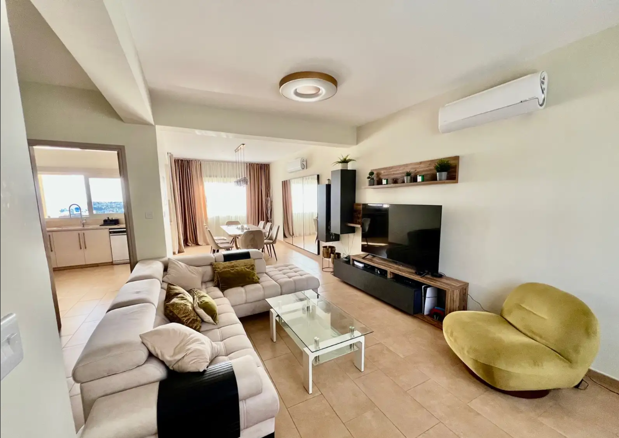 Three Bedroom Apartment - Agios Athanasios, Limassol