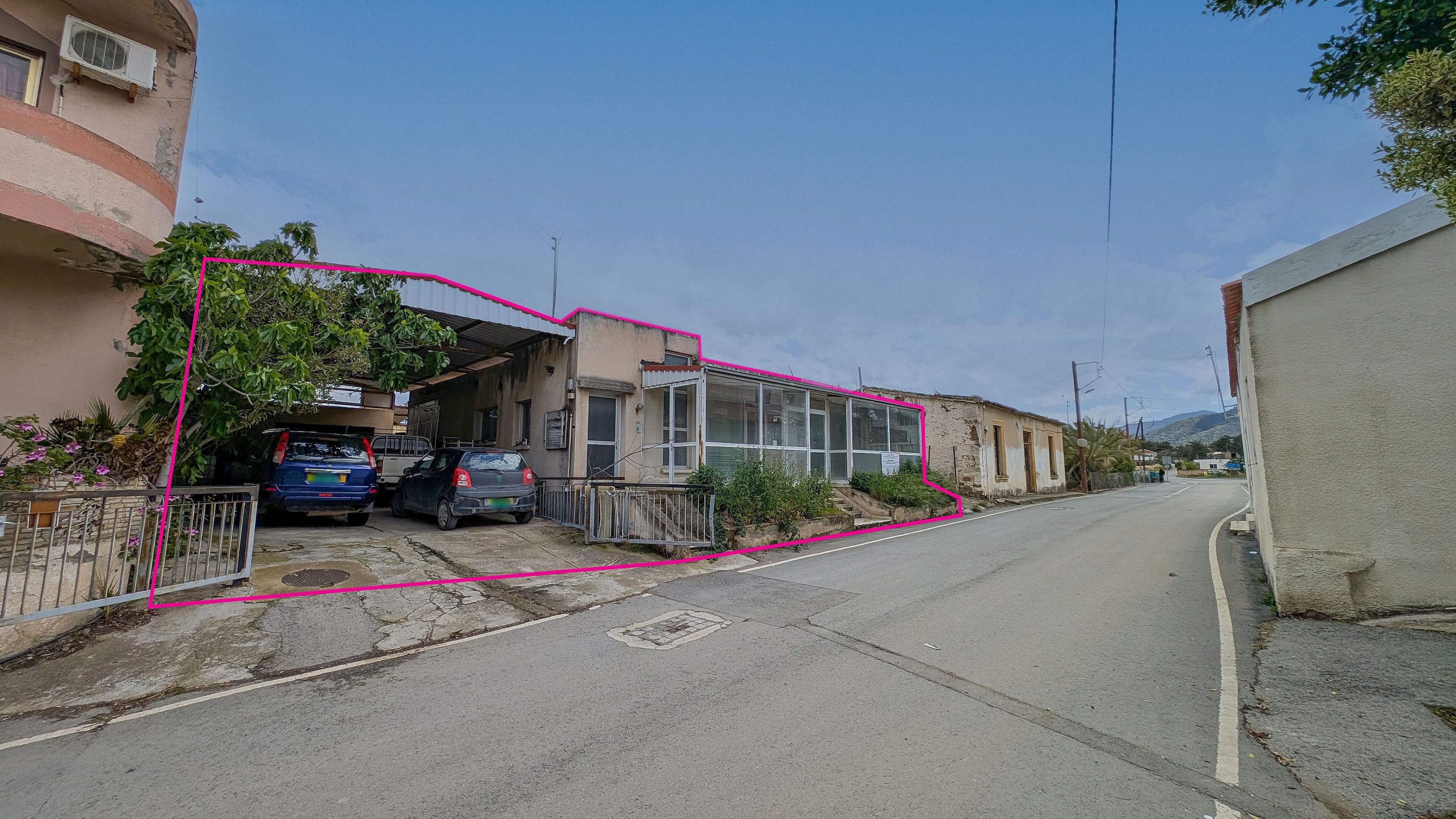 Detached Building with Development Potential in Lythrodontas, Nicosia image 2