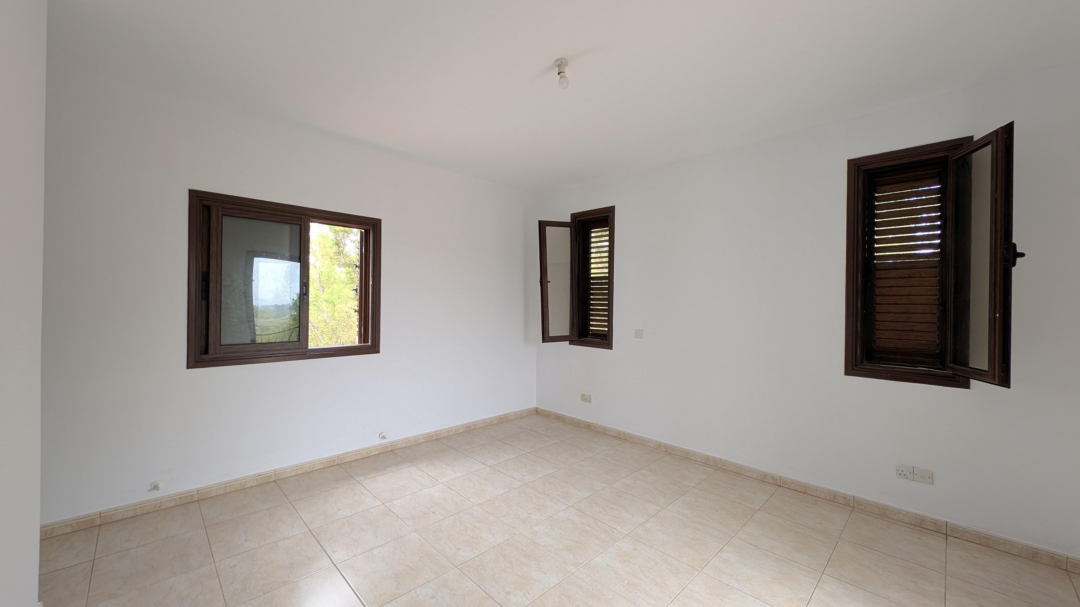 Three Bedroom House - Ergates, Nicosia image 25