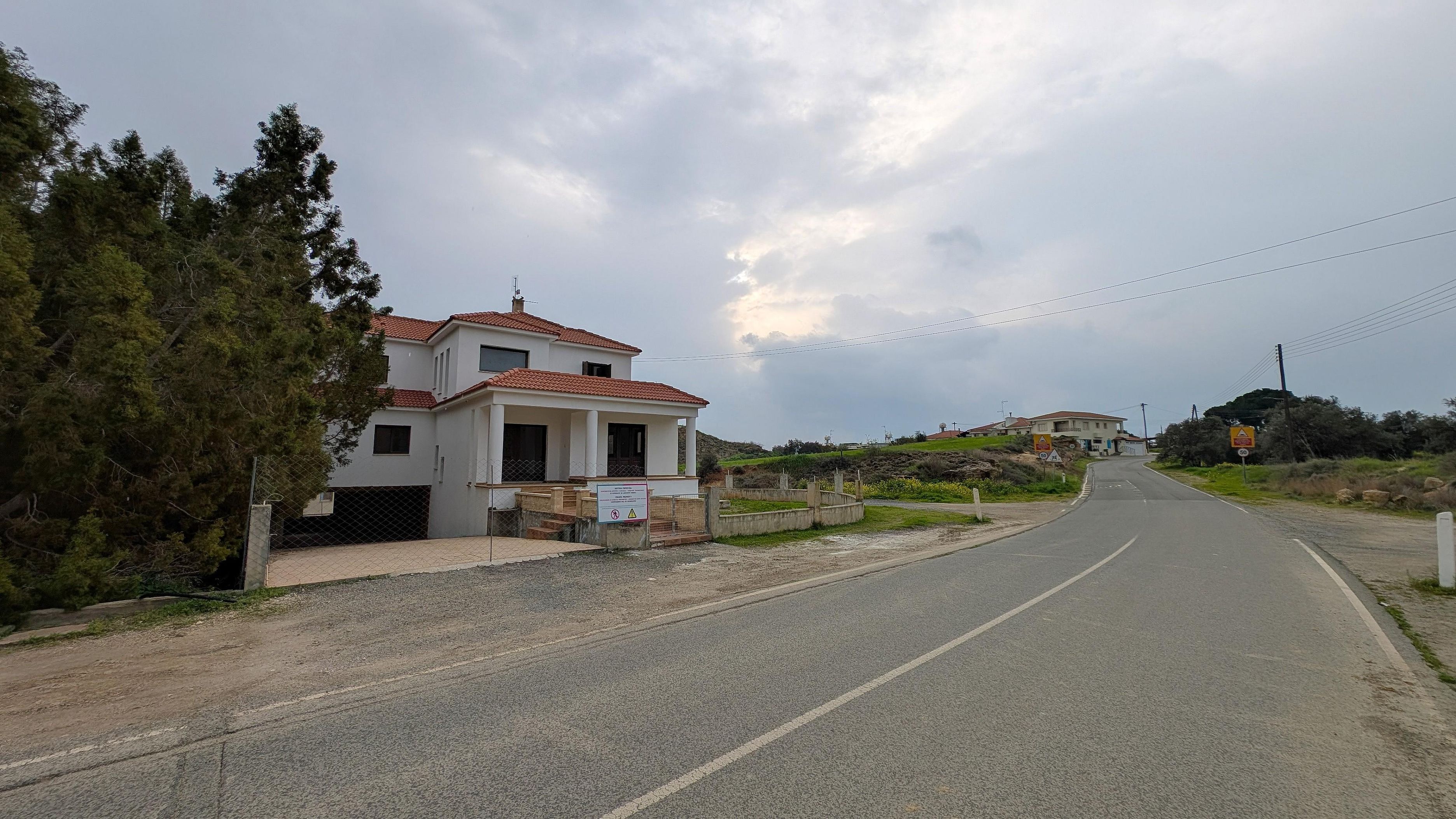 Three Bedroom House - Ergates, Nicosia image 7