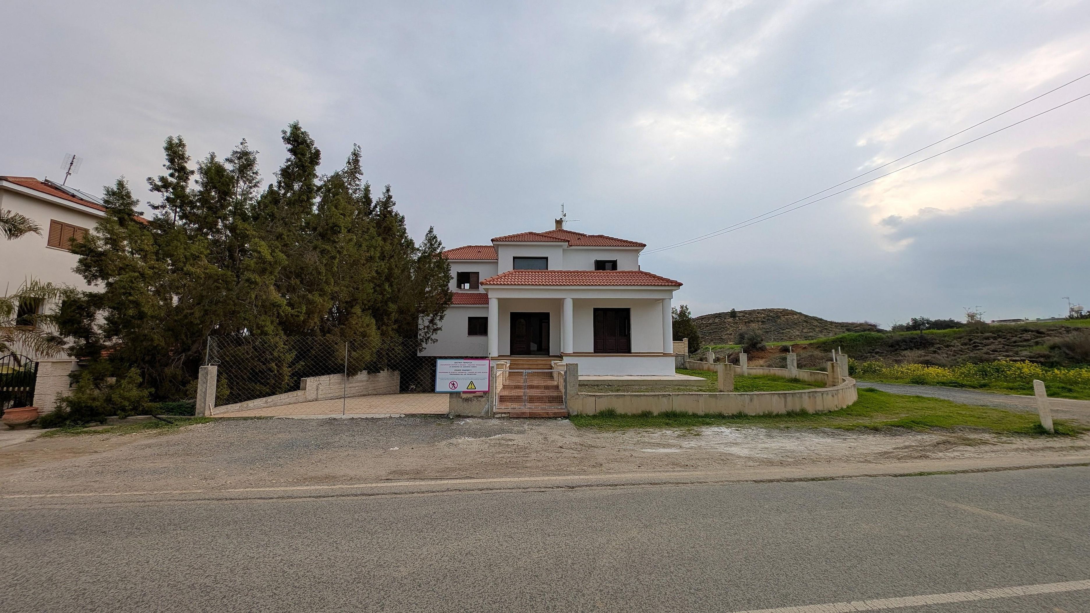 Three Bedroom House - Ergates, Nicosia image 3