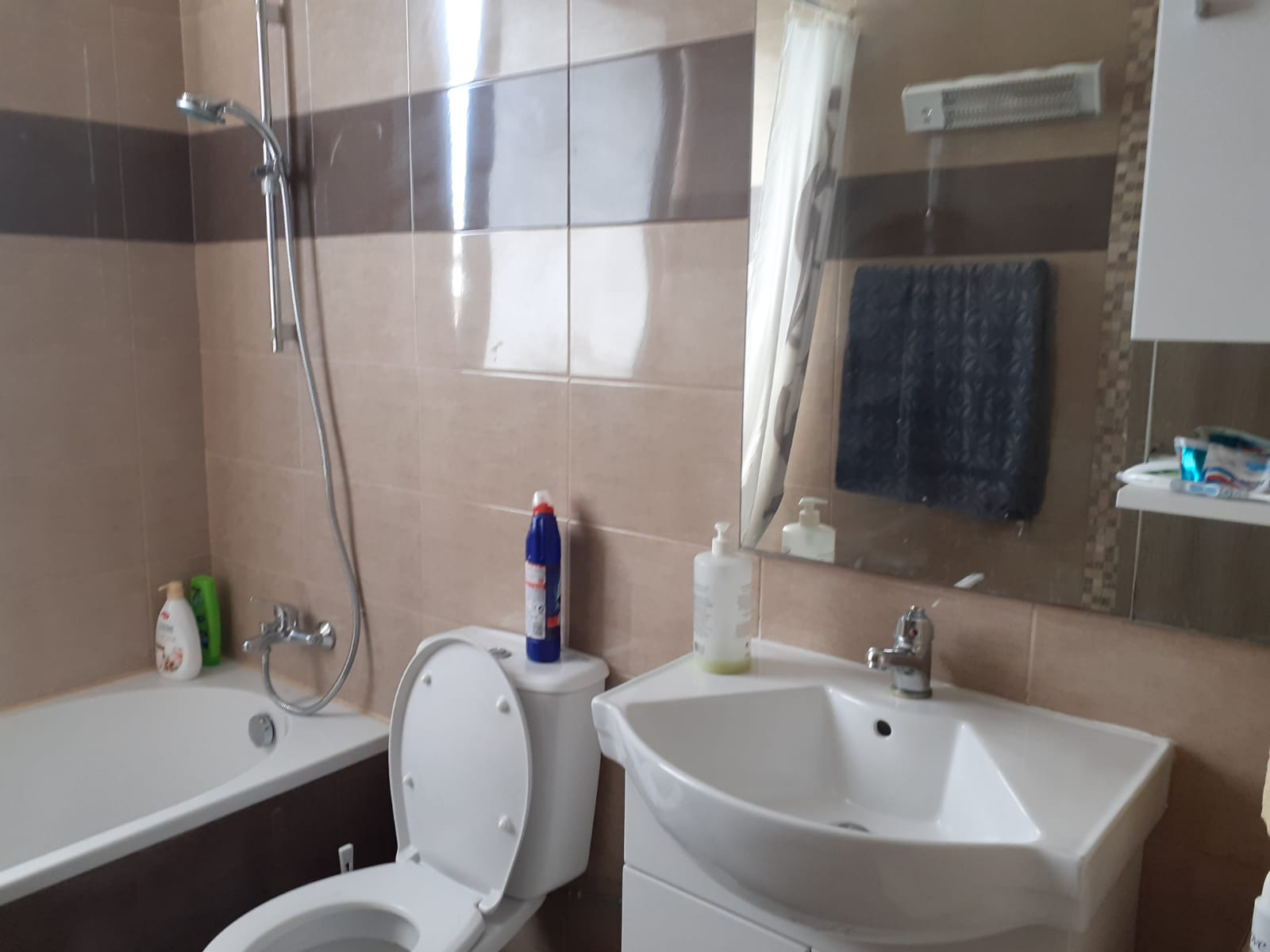 Two bedroom apartment for rent in Aglantzia, Nicosia image 8