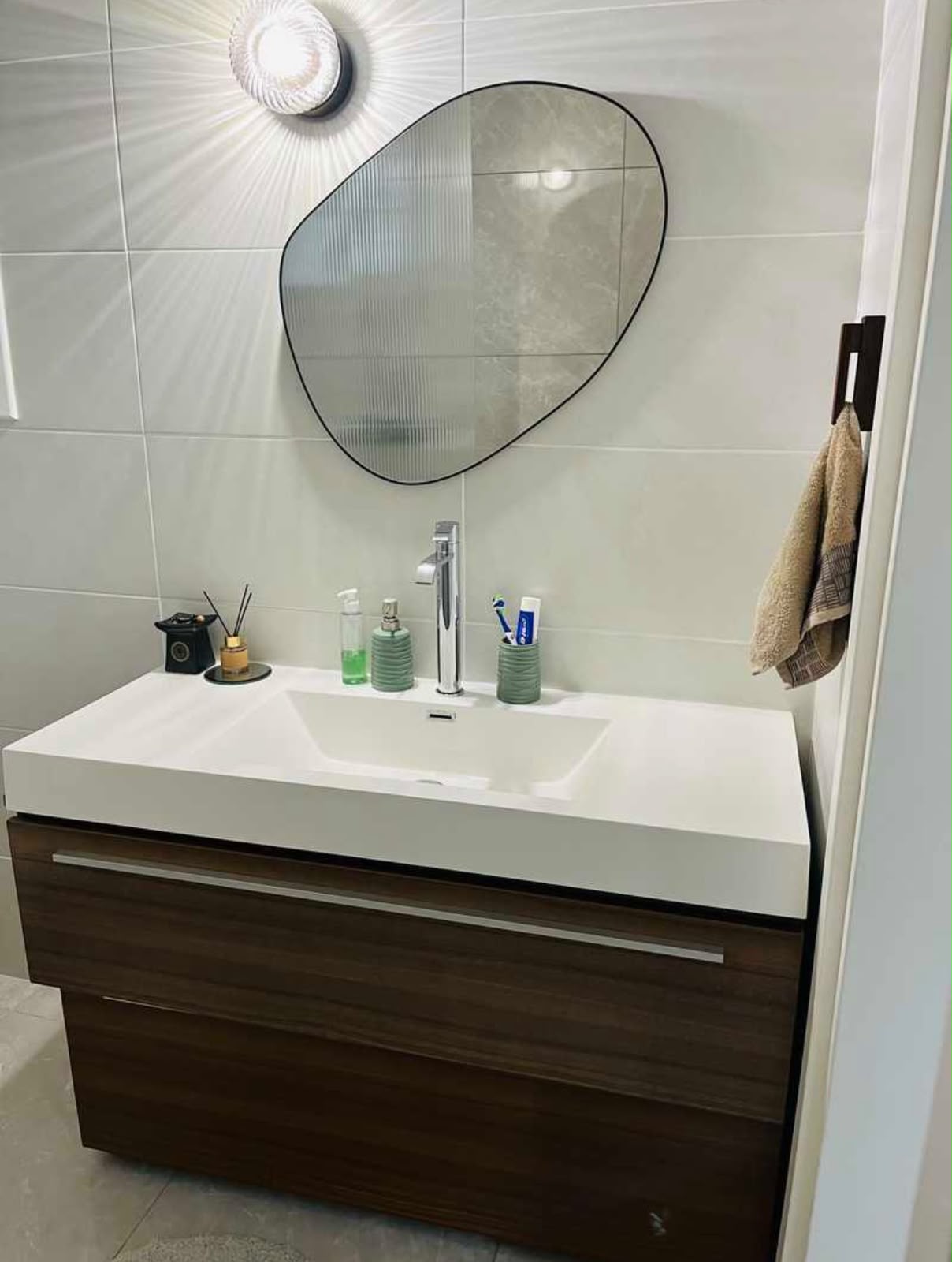 Three Bedroom Apartment - Strovolos, Nicosia image 8