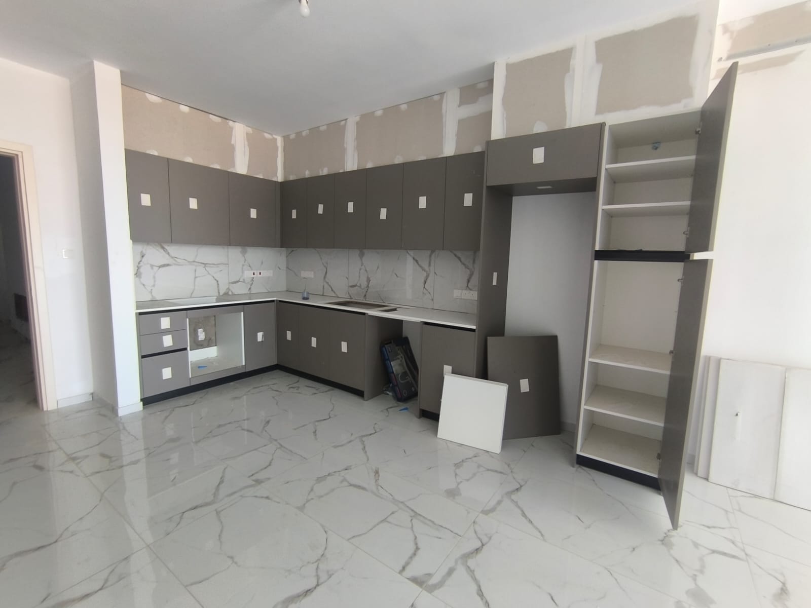 Two Bedroom Apartment – Aradippou, Larnaca image 3