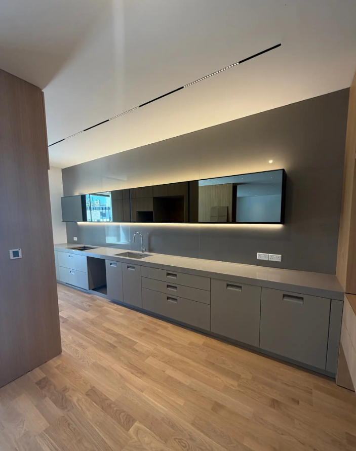 Three Bedroom Penthouse - Agios Andreas, Nicosia image 7