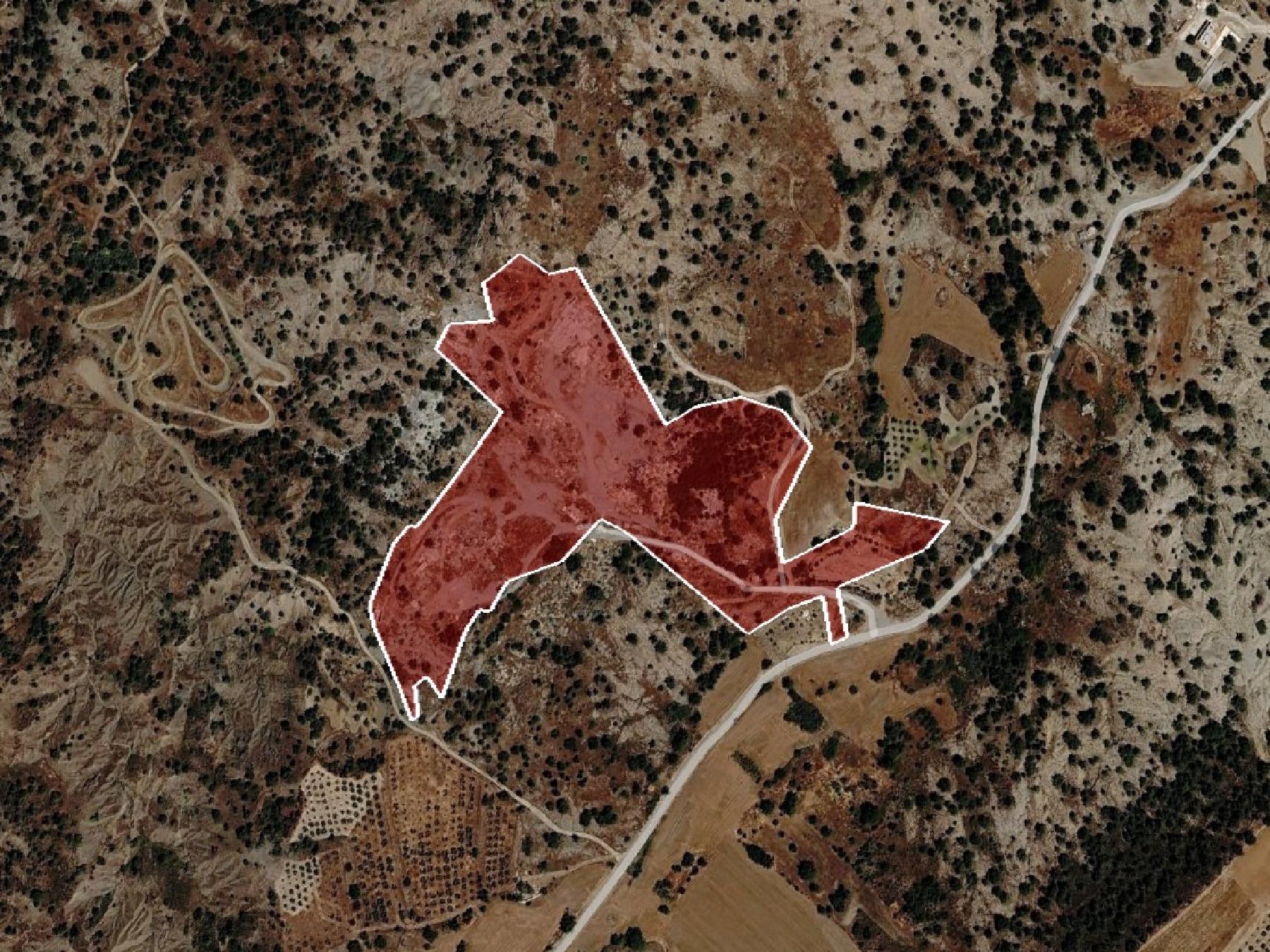 Field for sale, Politiko image 7